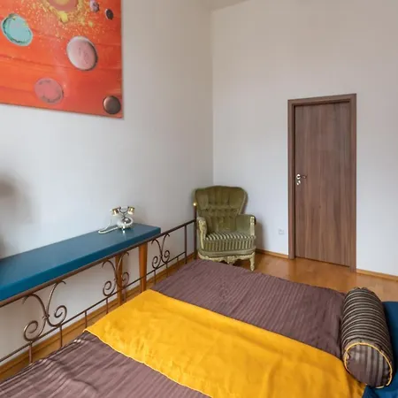 Apartmán Sirius D In Center Of Cb.