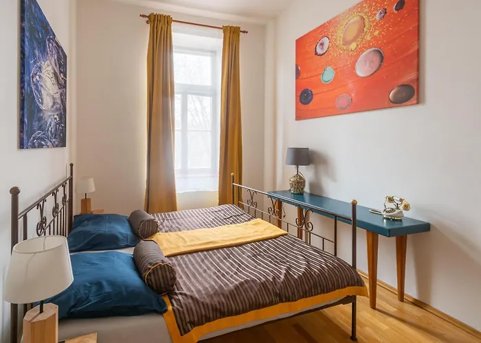 Sirius D In Center Of Cb.