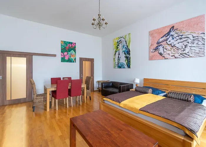 Апартаменти Sirius D In Center Of Cb.